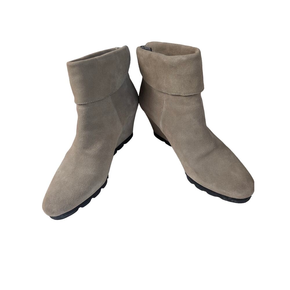 Steven by Steve Madden Boot Berkli Suede Taupe Wedge Size 8.5 Bootie Back zip